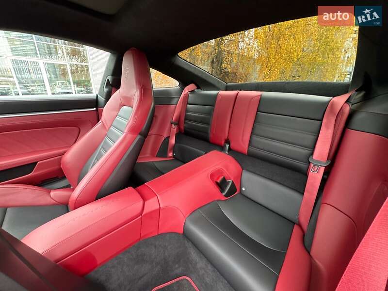 Купе Porsche 911 2024 в Києві фото 79 Купе Porsche 911 2024 в Києві
