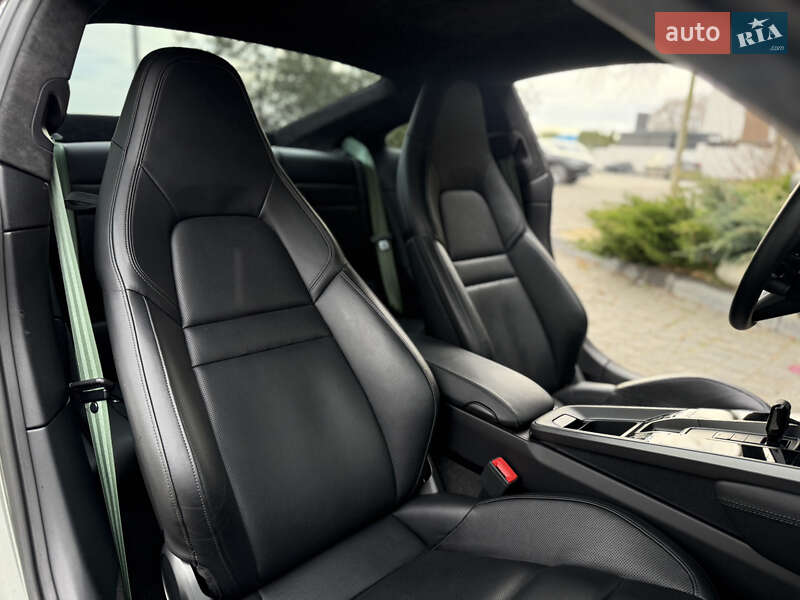 Купе Porsche 911 2021 в Львове фото 56 Купе Porsche 911 2021 в Львове