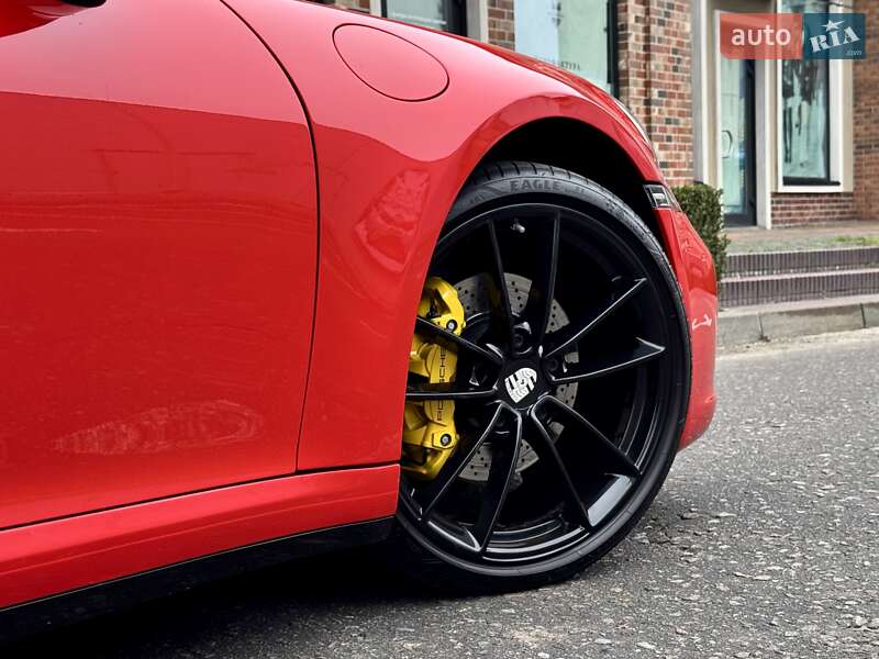 Купе Porsche 911 2022 в Киеве фото 20 Купе Porsche 911 2022 в Киеве