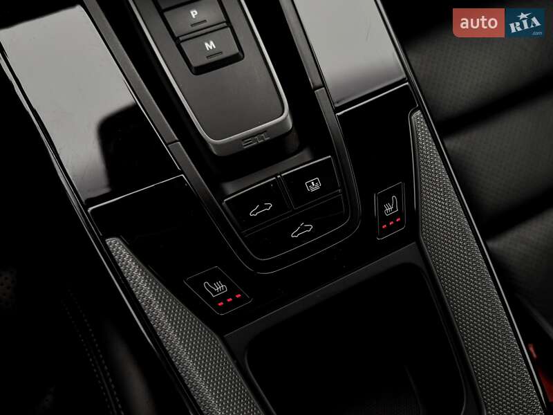 Купе Porsche 911 2022 в Киеве фото 41 Купе Porsche 911 2022 в Киеве