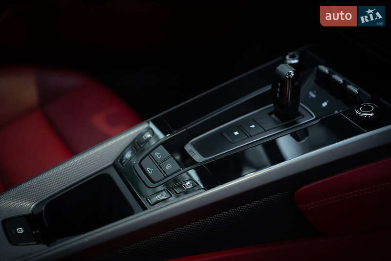 Купе Porsche 911 2022 в Киеве фото 14 Купе Porsche 911 2022 в Киеве