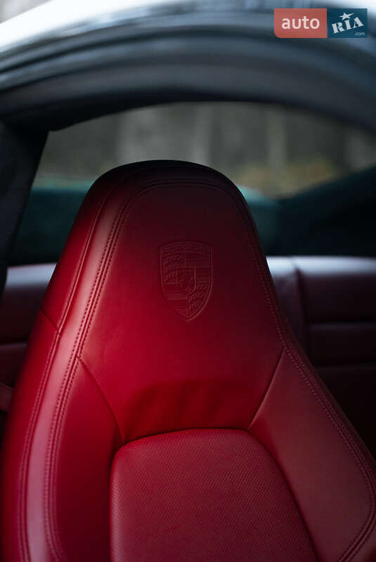 Купе Porsche 911 2022 в Киеве фото 43 Купе Porsche 911 2022 в Киеве