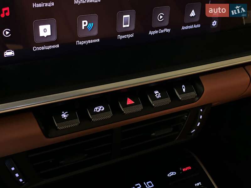 Купе Porsche 911 2025 в Киеве