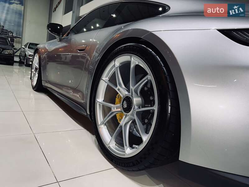 Купе Porsche 911 2023 в Одессе