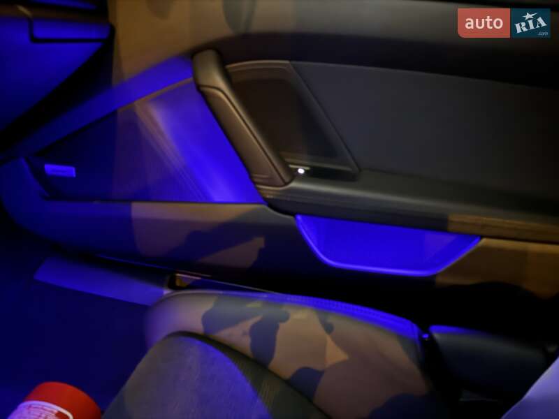 Купе Porsche 911 2023 в Одессе