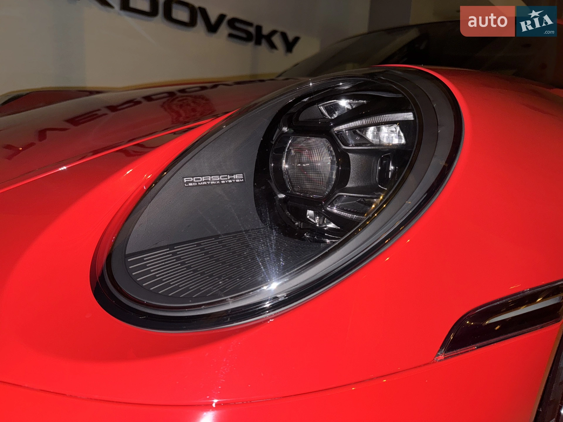 2023 Porsche 911 - мініатюра 5