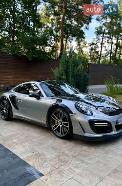 Купе Porsche 911 2016 в Киеве