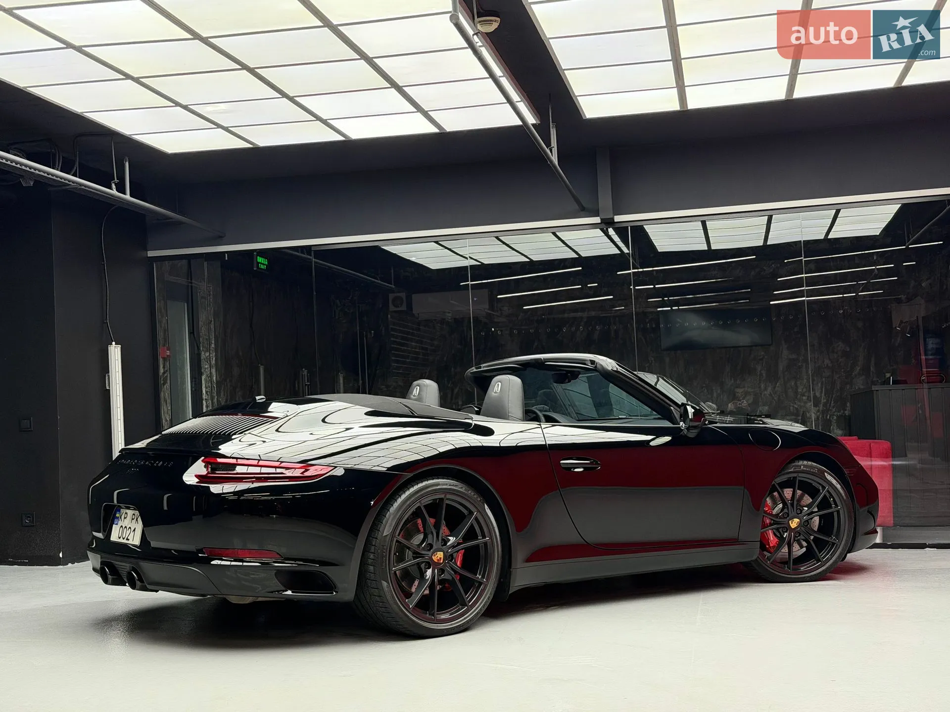 2018 Porsche 911 - мініатюра 28