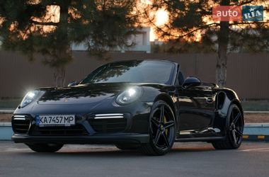 Кабриолет Porsche 911 2016 в Киеве