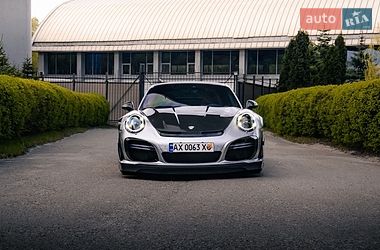Купе Porsche 911 2016 в Києві