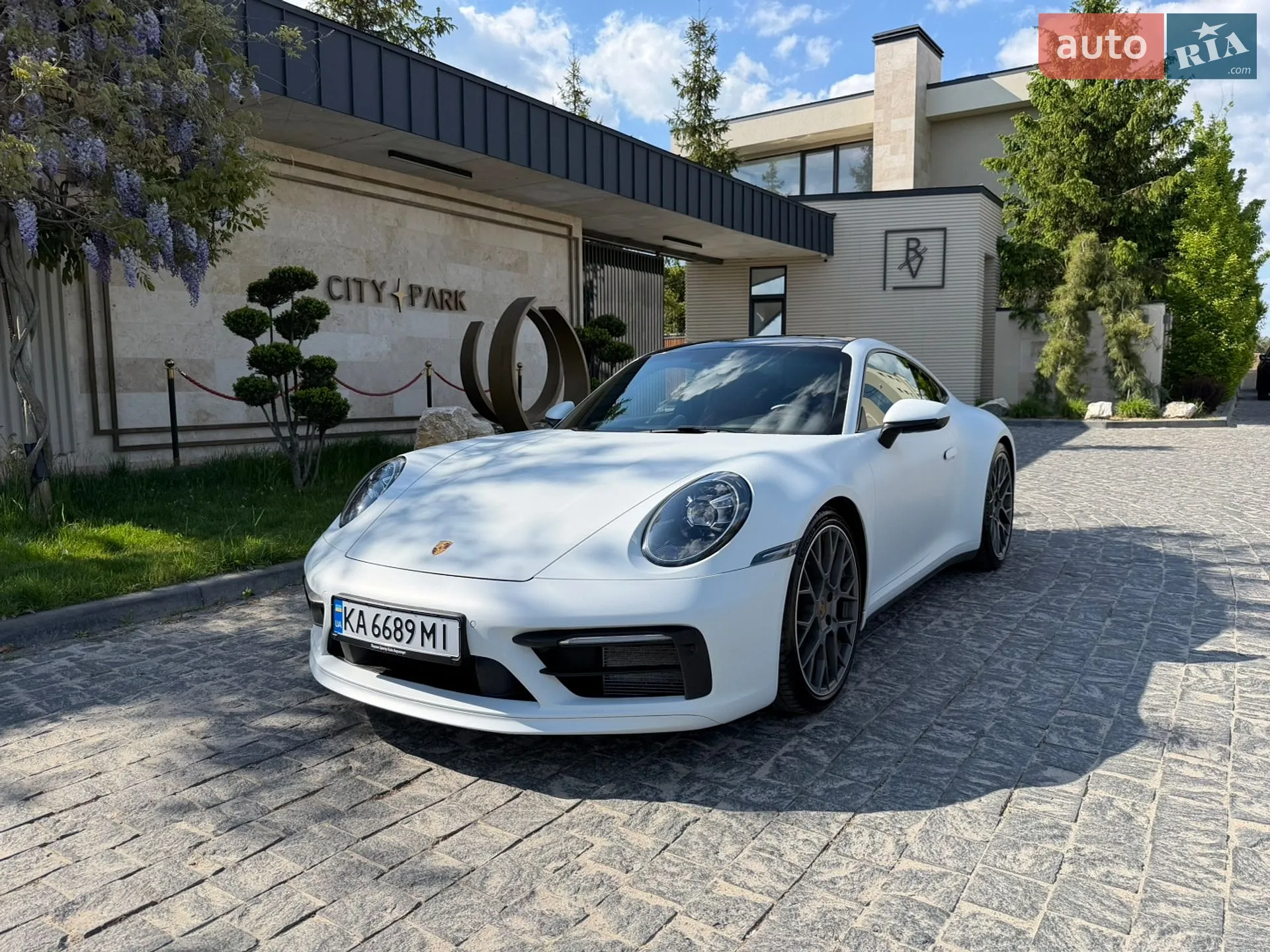 2019 Porsche 911 - мініатюра 12