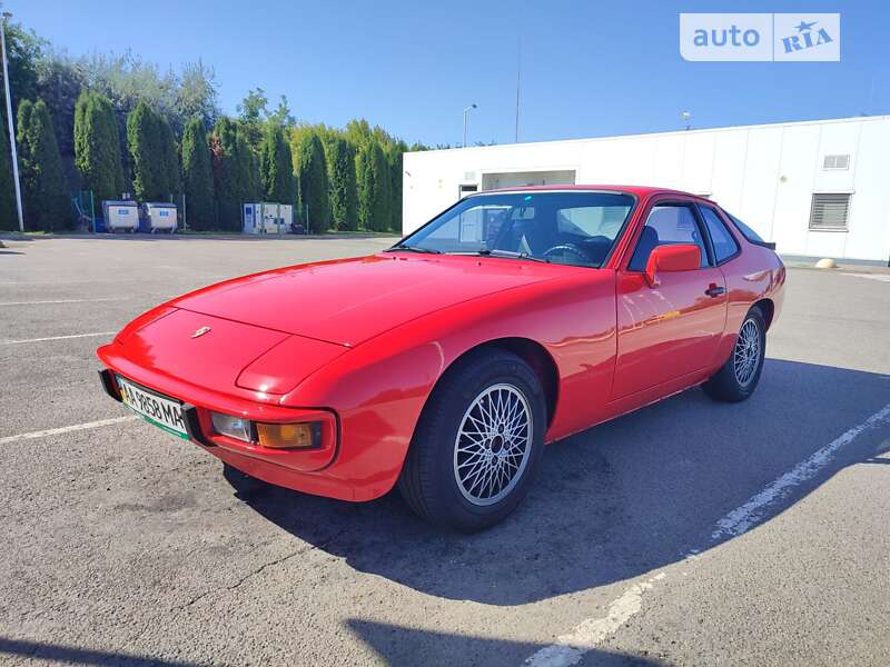 Купе Porsche 924 1984 в 