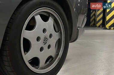 Купе Porsche 944 1989 в 