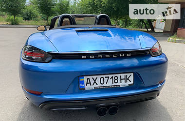 Кабріолет Porsche Boxster 2016 в Харкові