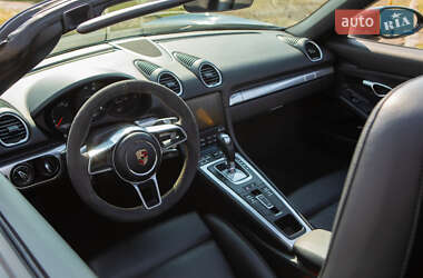 Кабриолет Porsche Boxster 2016 в 
