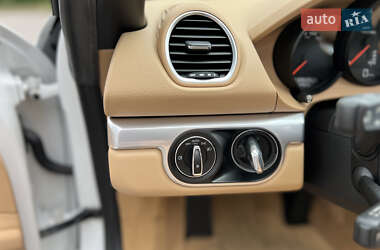 Родстер Porsche Boxster 2016 в 