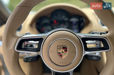 Родстер Porsche Boxster 2016 в 