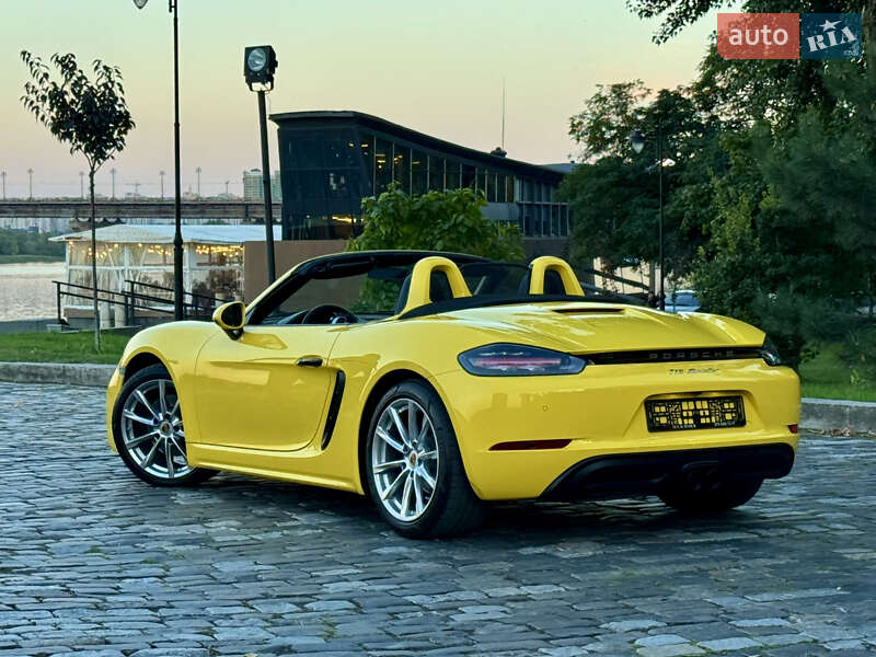 Родстер Porsche Boxster 2020 в Киеве