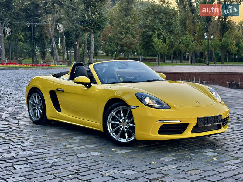 Родстер Porsche Boxster 2020 в Киеве