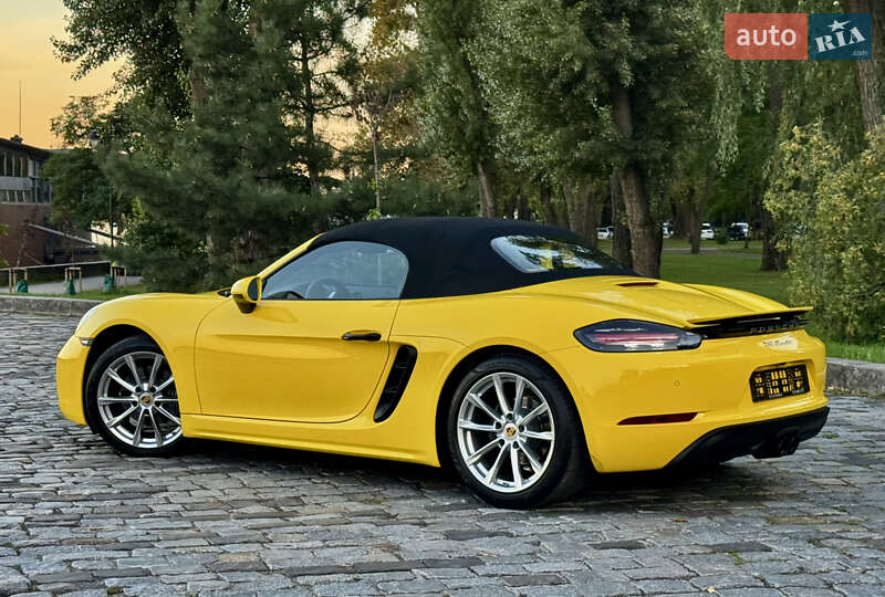 Родстер Porsche Boxster 2020 в Киеве