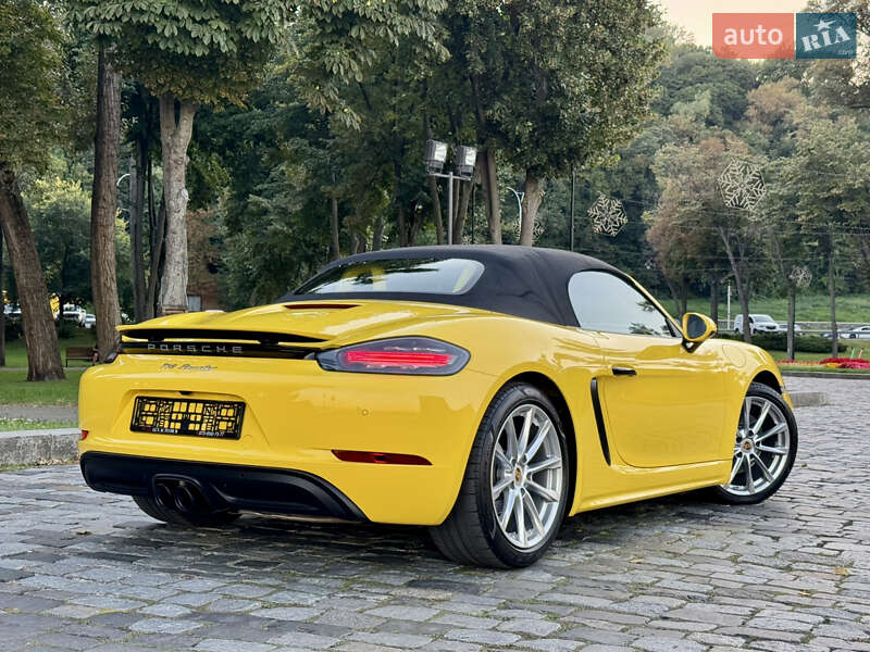 Родстер Porsche Boxster 2020 в Киеве