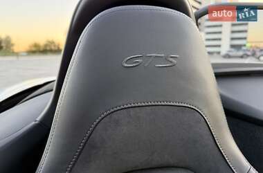 Родстер Porsche Boxster 2018 в 