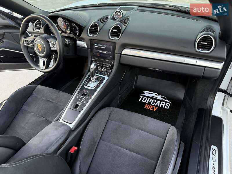 Родстер Porsche Boxster 2018 в Киеве фото 49 Родстер Porsche Boxster 2018 в Киеве