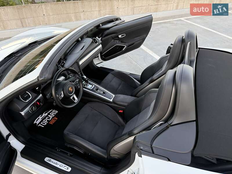 Родстер Porsche Boxster 2018 в Киеве фото 67 Родстер Porsche Boxster 2018 в Киеве