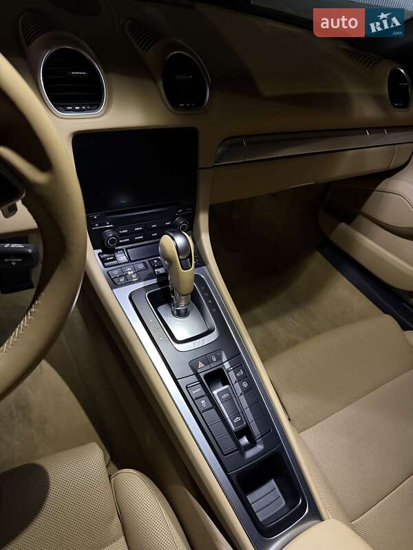 Родстер Porsche Boxster 2016 в Киеве