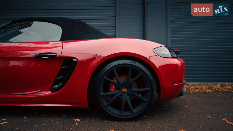 Родстер Porsche Boxster 2019 в Киеве