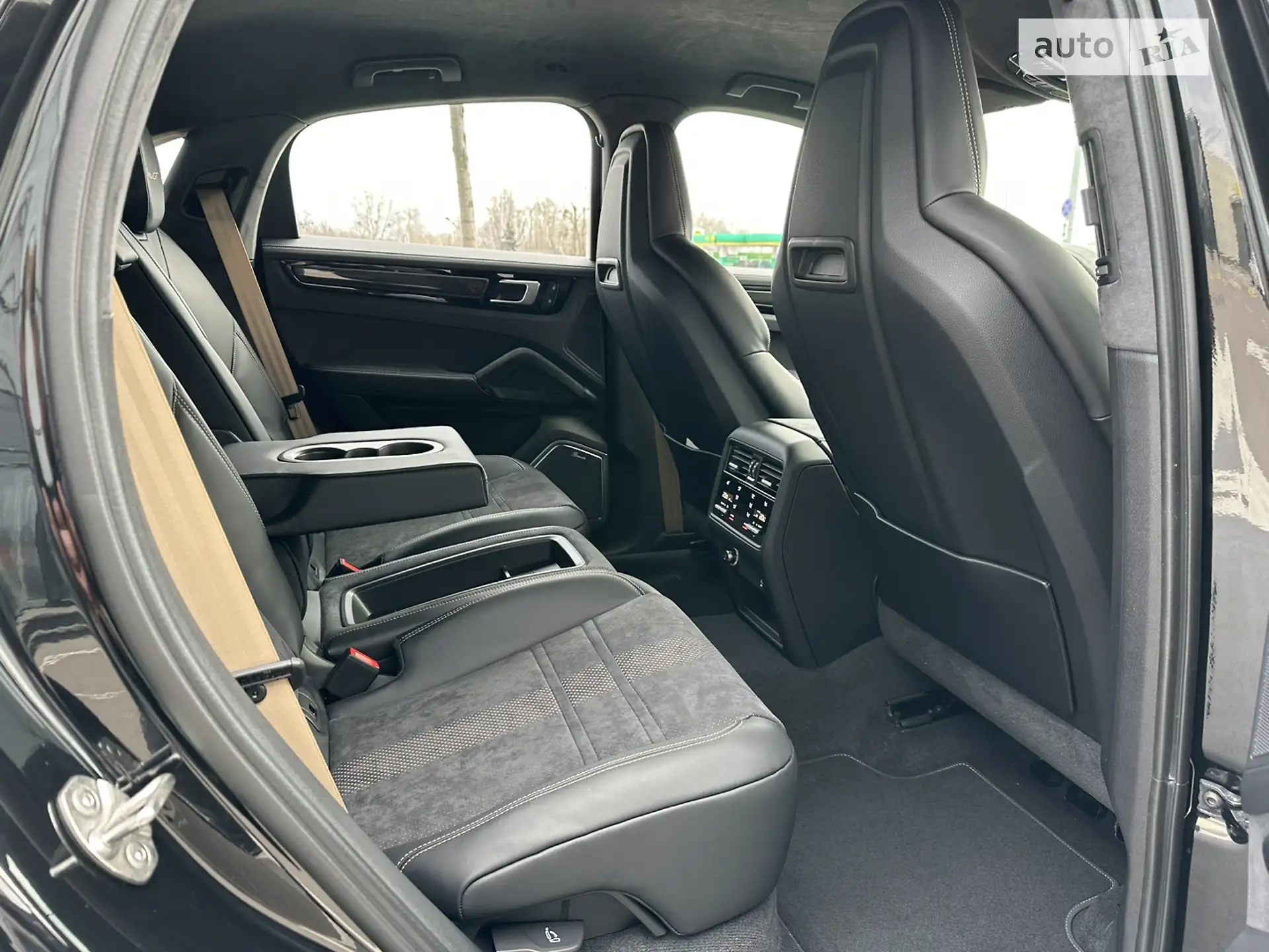 2022 Porsche Cayenne Coupe - мініатюра 40