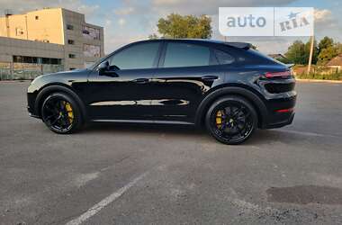 Внедорожник / Кроссовер Porsche Cayenne Coupe 2022 в 