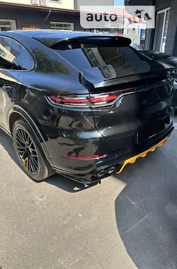 Внедорожник / Кроссовер Porsche Cayenne Coupe 2022 в Киеве
