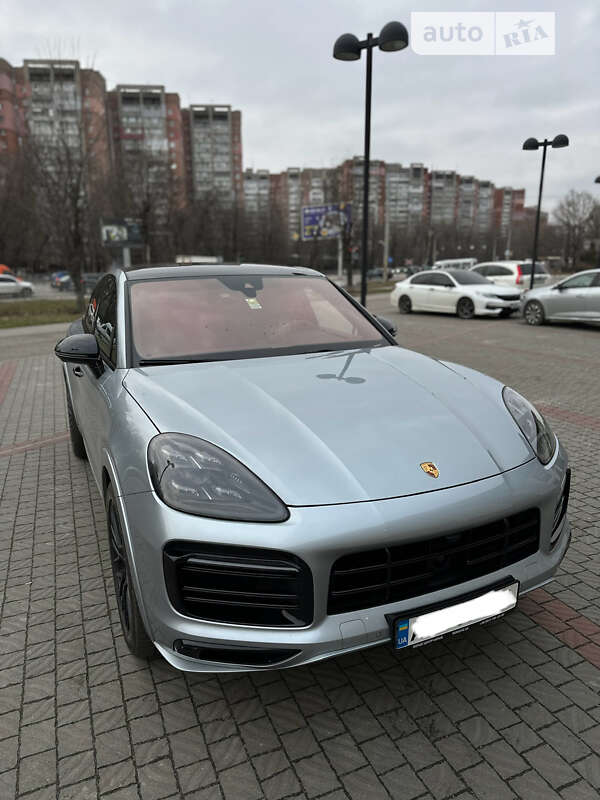 Внедорожник / Кроссовер Porsche Cayenne Coupe 2022 в Киеве