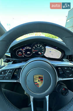 Внедорожник / Кроссовер Porsche Cayenne Coupe 2021 в 