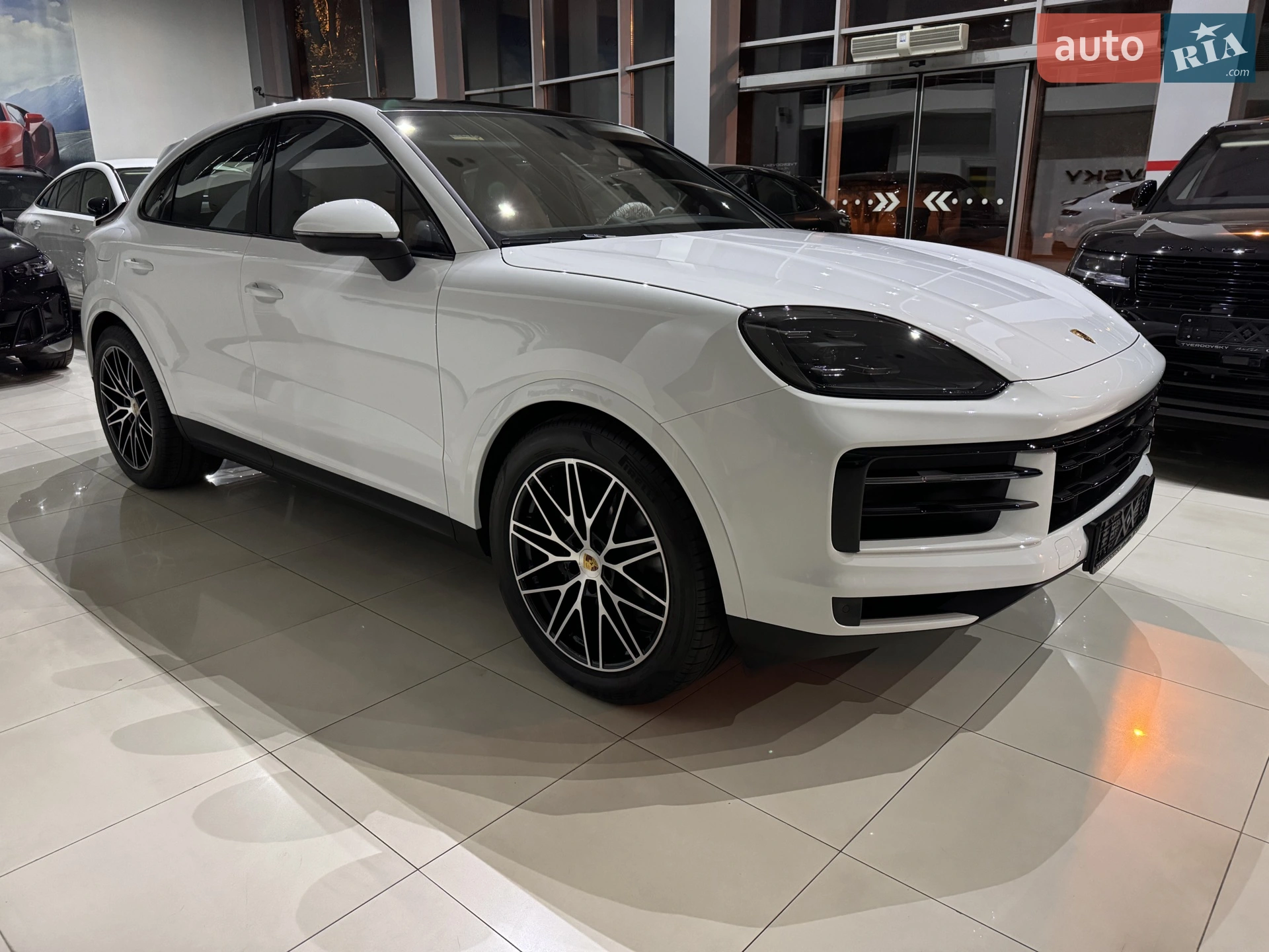 2023 Porsche Cayenne Coupe - мініатюра 16