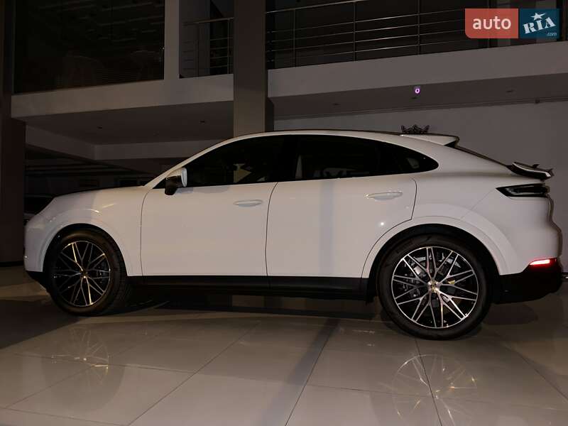 Внедорожник / Кроссовер Porsche Cayenne Coupe 2023 в Одессе