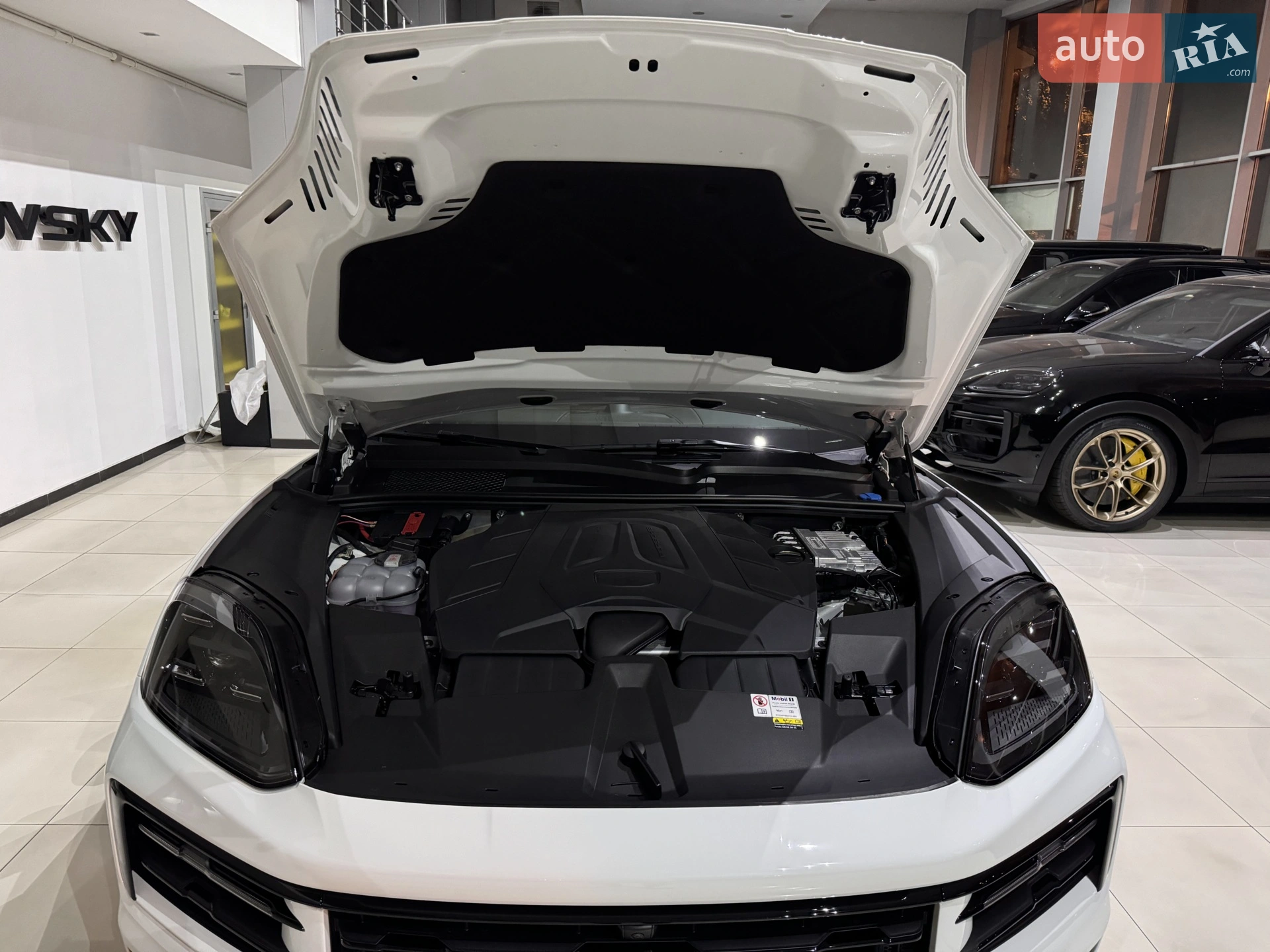 2023 Porsche Cayenne Coupe - мініатюра 93