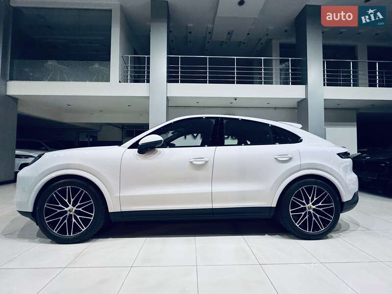 Внедорожник / Кроссовер Porsche Cayenne Coupe 2023 в Одессе