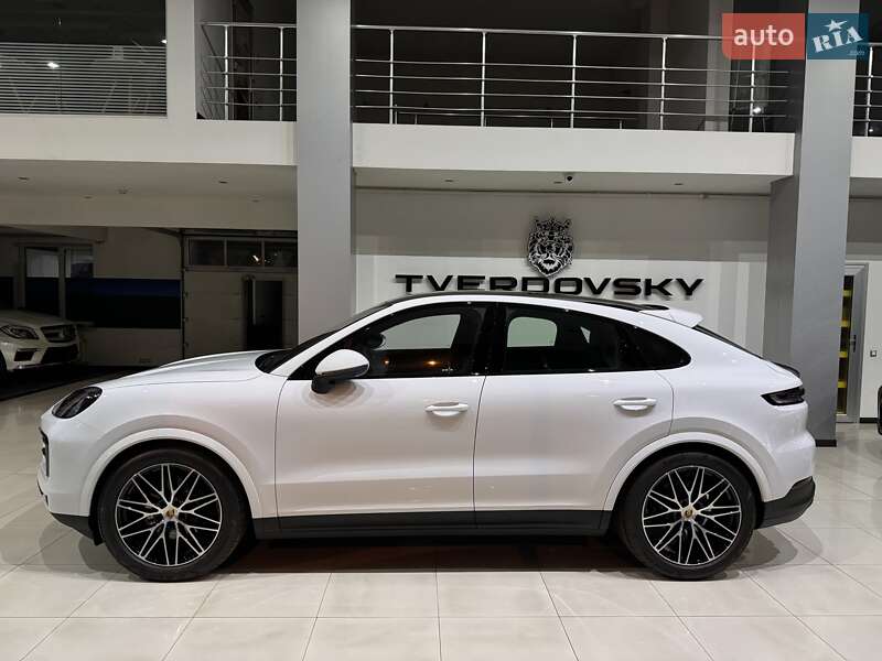 Внедорожник / Кроссовер Porsche Cayenne Coupe 2023 в Одессе