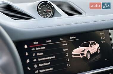 Внедорожник / Кроссовер Porsche Cayenne Coupe 2021 в 