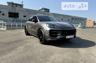 Позашляховик / Кросовер Porsche Cayenne Coupe 2024 в Дніпрі