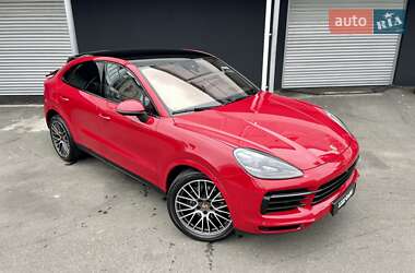 Позашляховик / Кросовер Porsche Cayenne Coupe 2021 в 