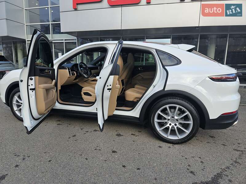 Внедорожник / Кроссовер Porsche Cayenne Coupe 2021 в Днепре