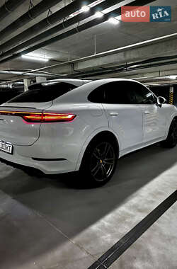 Внедорожник / Кроссовер Porsche Cayenne Coupe 2019 в 