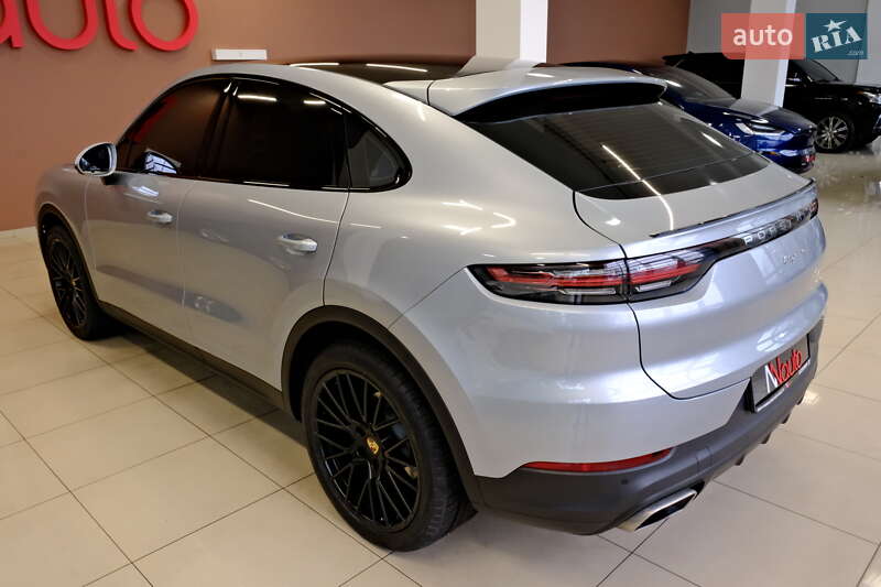 Внедорожник / Кроссовер Porsche Cayenne Coupe 2021 в Одессе