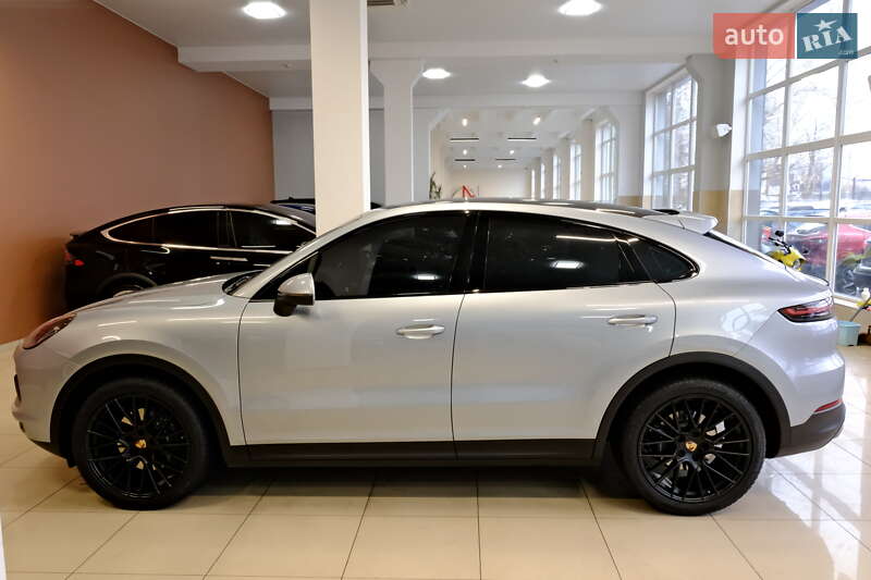 Внедорожник / Кроссовер Porsche Cayenne Coupe 2021 в Одессе