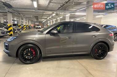 Внедорожник / Кроссовер Porsche Cayenne Coupe 2022 в 