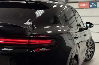 Внедорожник / Кроссовер Porsche Cayenne Coupe 2024 в 