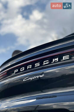 Внедорожник / Кроссовер Porsche Cayenne Coupe 2023 в 